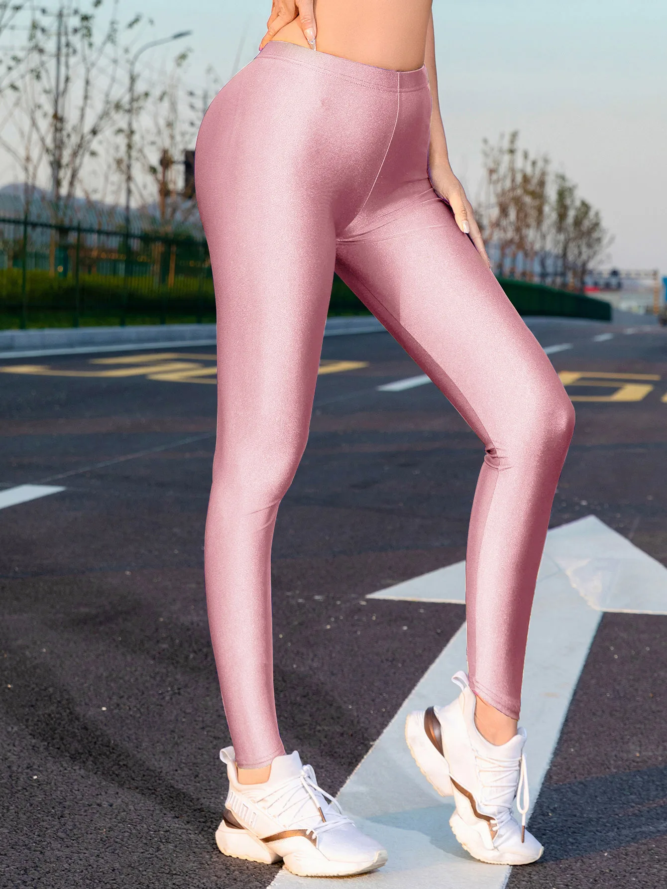 Spring And Summer New Color Elastic Waisted Polyester Glossy Cropped Pants With High Elasticity Slim Fit Solid Color Leggings