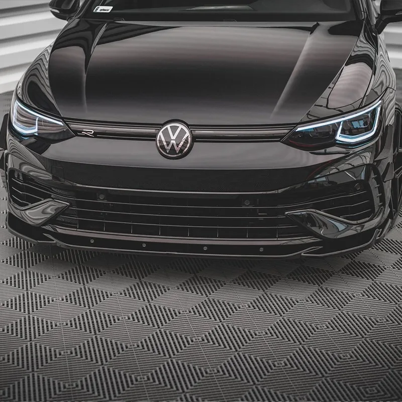 Maxton 스타일 프론트 스플리터 V.4 VW 골프 8R 2020-2024 자동차 앞 범퍼 립 스포일러 스플리터 디퓨저 바디 키트 3pcs 립 턱 썸네일 2