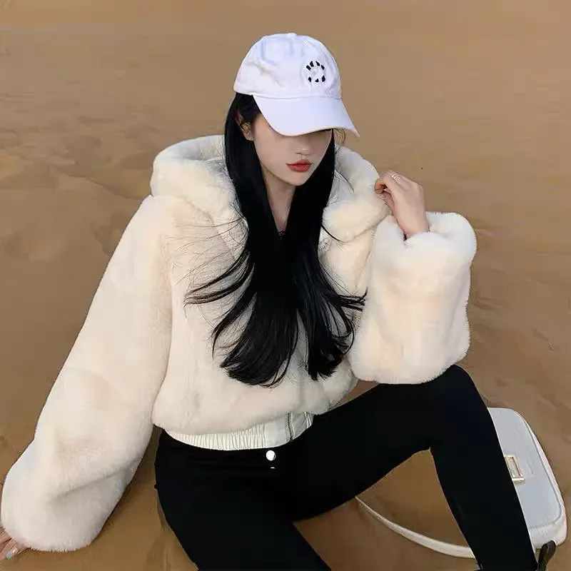 Autumn Winter New Fur Jacket Women's Overcoat Sweet Loose Beautiful Fashion Gentle Korean Mao Mao Thick Warm Coat Short Outwear