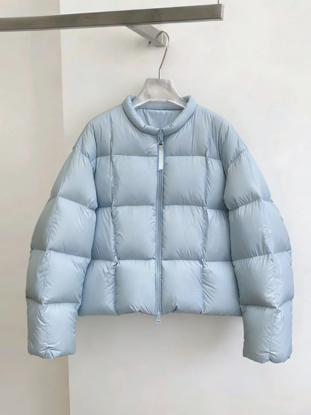 

Высококачественная короткая хлопковая куртка женская, модная повседневная, с круглым вырезом, теплая, плотная верхняя одежда, зима 2025, в корейском стиле, свободный крой