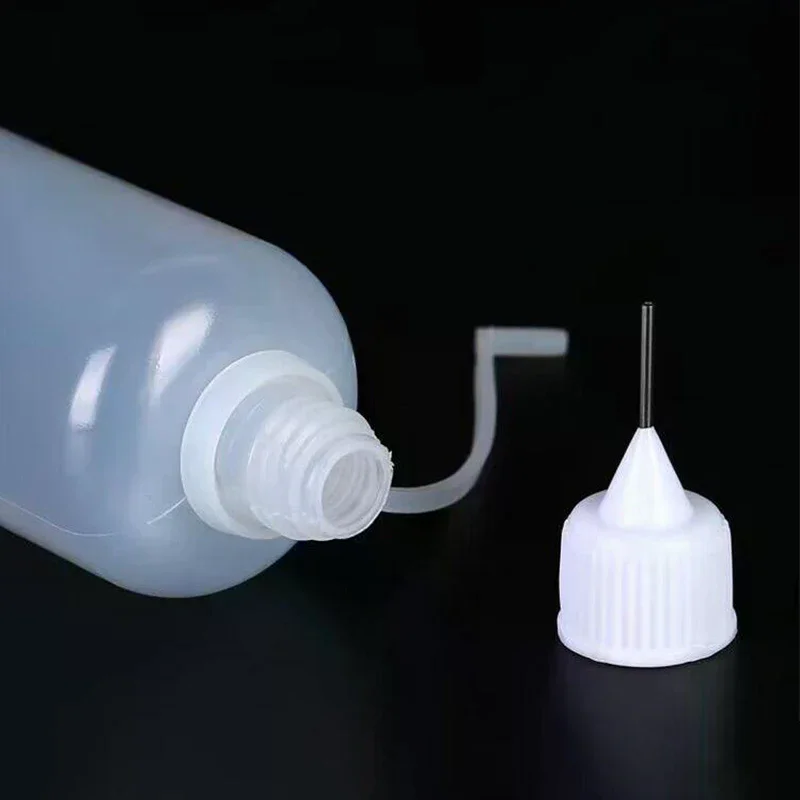 100-5ML Punta dell'ago Applicatore di colla Bottiglia di plastica Bottiglia di pigmento per iniezione di olio essenziale Strumento di riparazione contagocce per telefono cellulare