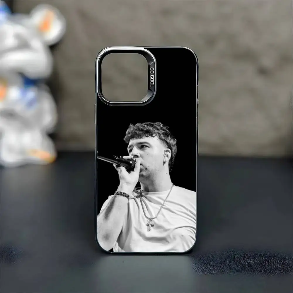 حافظة هاتف Hot Singer Q-Quevedo Buenas Noches لهاتف iPhone17,16,15,14,13,12,11 Plus، Pro Max غطاء أسود غير لامع مقاوم للصدمات #5