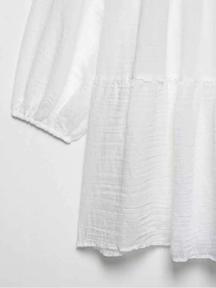 Robe à manches longues pour femmes, style européen, nouvelle mode polyvalente, simple, douce, couture superposée, chemise ample à revers