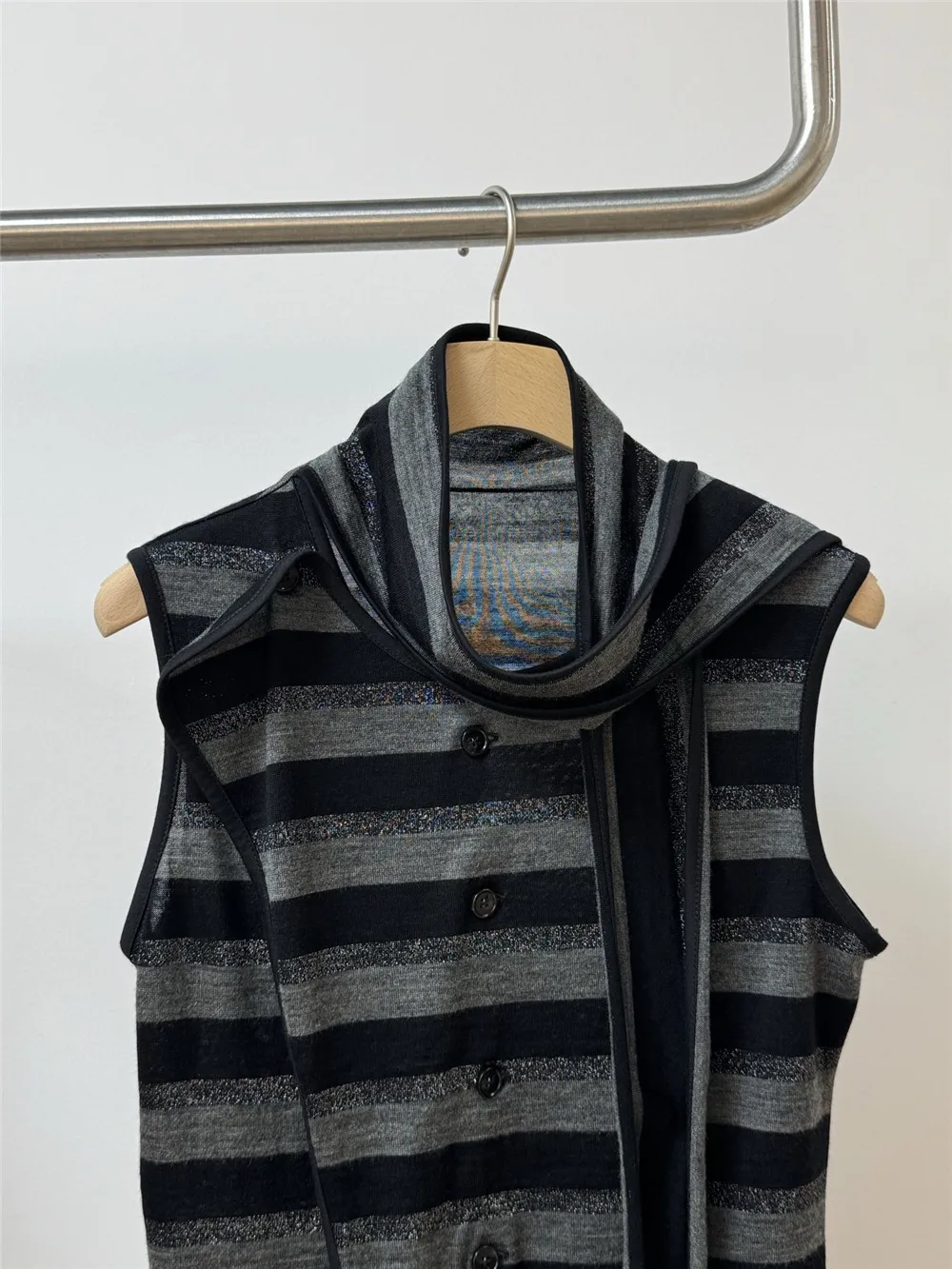 Women's Casual Striped Knit Sleeveless Vest Top Stylish Versatile