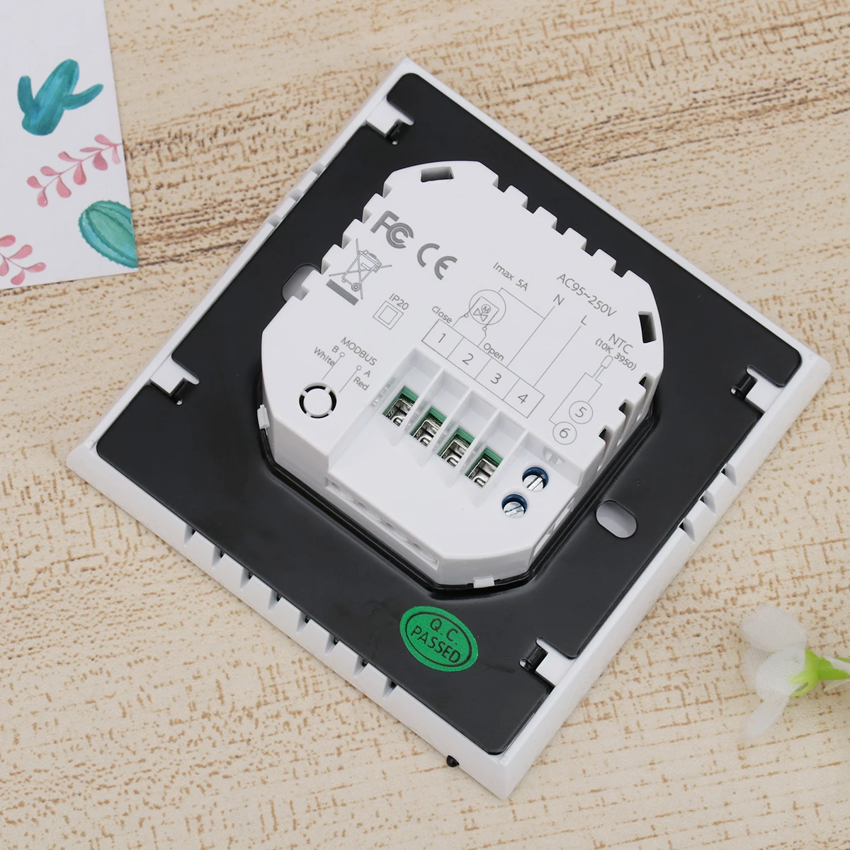 

1pc Smart Digital Programmable Thermostat 3A Touch Screen Lcd Display For Floor Heating System Wireless Heating Appliance