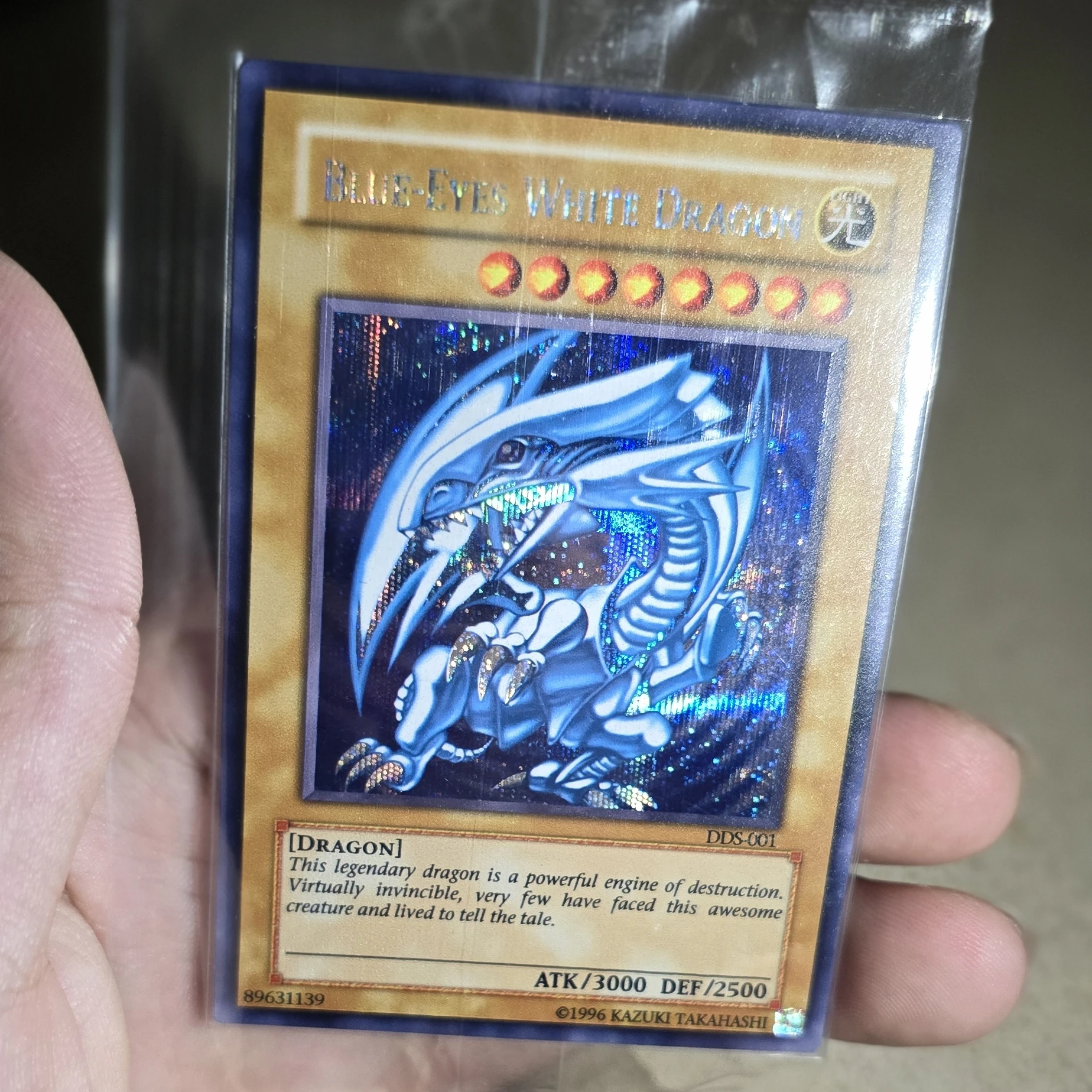 Yu-Gi-Oh TCG Dark Duel Stories Secret Rare SE DDS-001 Blue-Eyes White Dragon Hobby Collection carta giocattolo regalo (non originale)