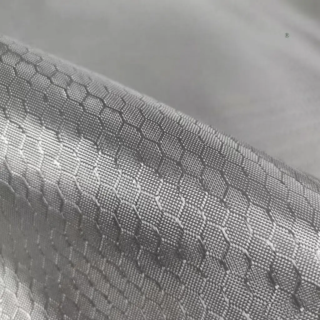 

240gsm 2x2 Football honeycomb pattern fabric Glass carbon blend plating Silver fabric， 40" inch / 100cm width 30cm/50cm lengh