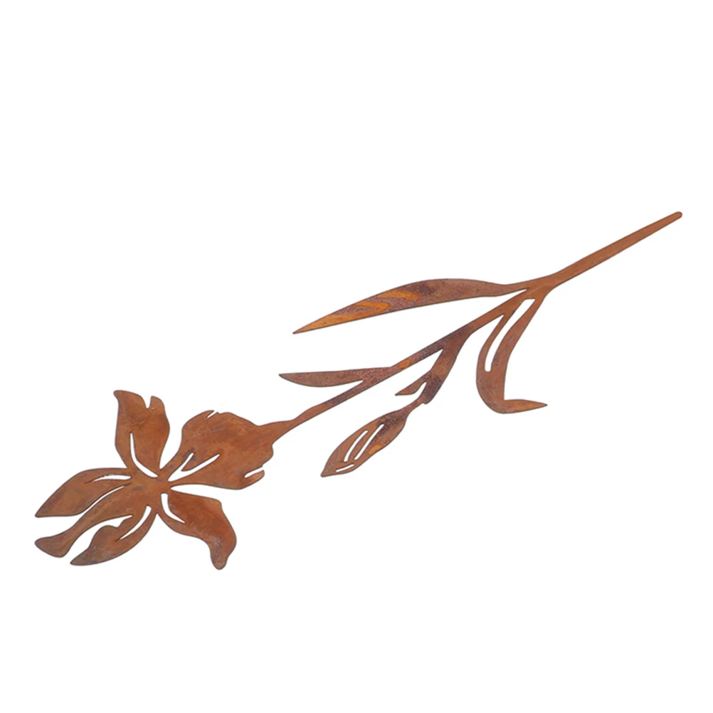 

Metal Flower Garden Stakes Vintage Romantic Floral Design Outdoor Decorative Garden Stakes Lawn Yard Ornaments