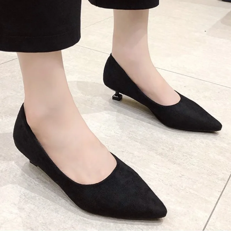 Elegant White Collar Office Heels Women's New Style Black Velvet Finely Wedged Shallow Toe Pointed Single Shoe Summer