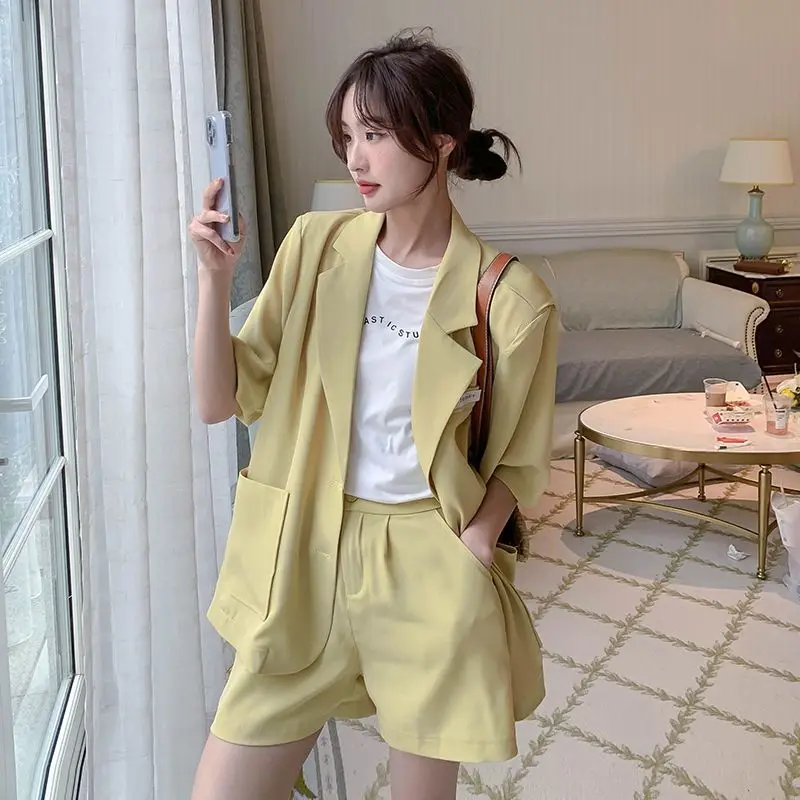 女性用大型スーツセット,半袖コート,弾性ウエストショーツ,夏,新品,2ピース