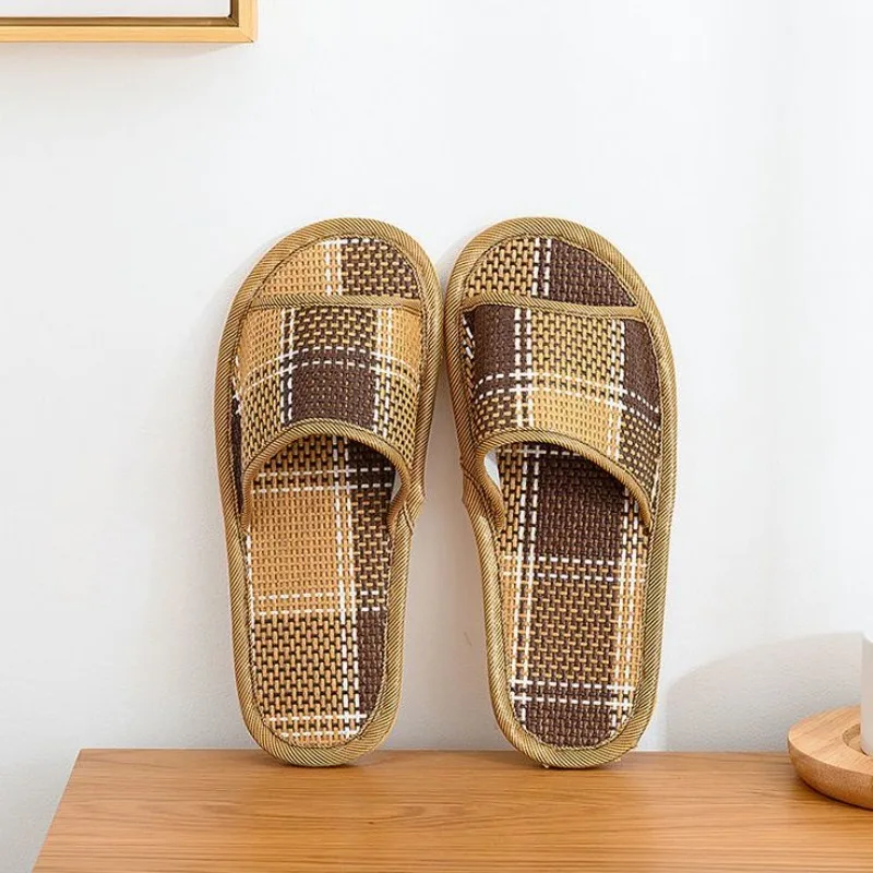 Men Summer Indoor Home Non Slip Bamboo Rattan Straw Mat Cooling Sandals Breathable Soft Sole Couple Slippers