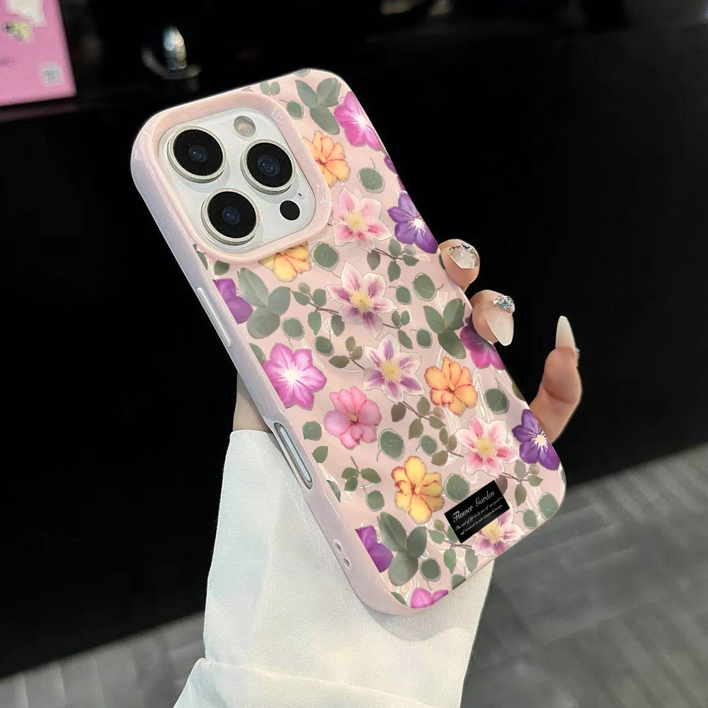 Frühlings-Klematis-Blumen Handyhülle für iPhone 17 16 15 14 13 12 11 Pro Max 14 15 Plus 17 Air Falten-Wellen Weiche Silikonhülle – Detail 3