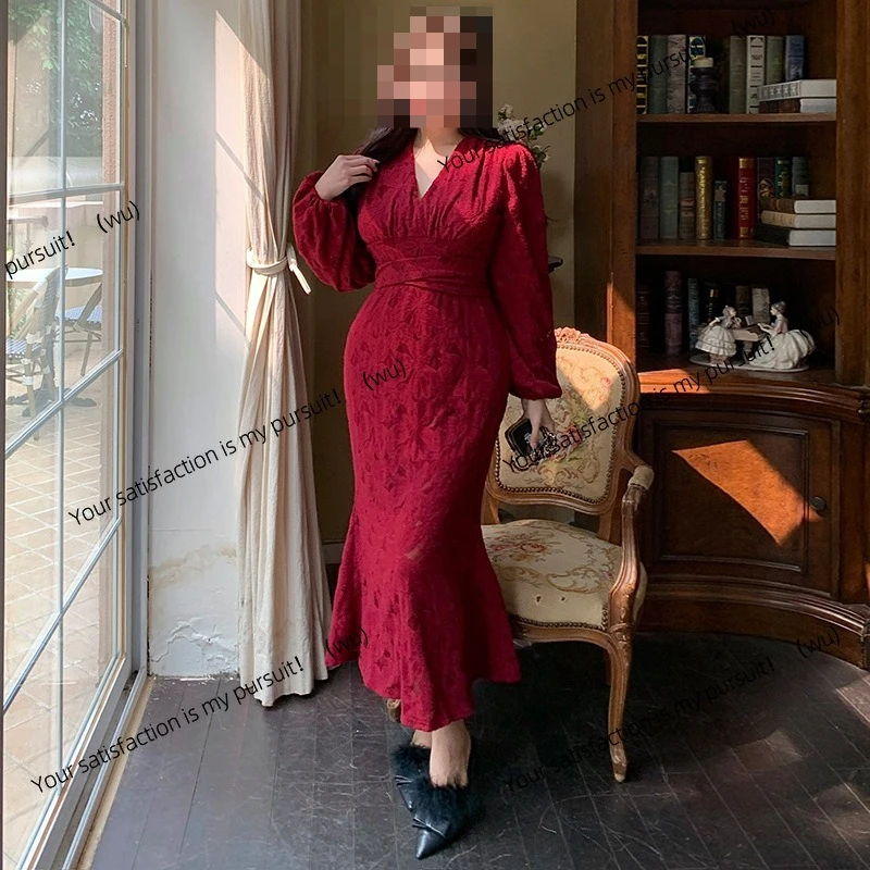 Large size women's clothing, high-end wear, French retro lace hip-wrapped fishtail dress, new fat and enlarged 1969