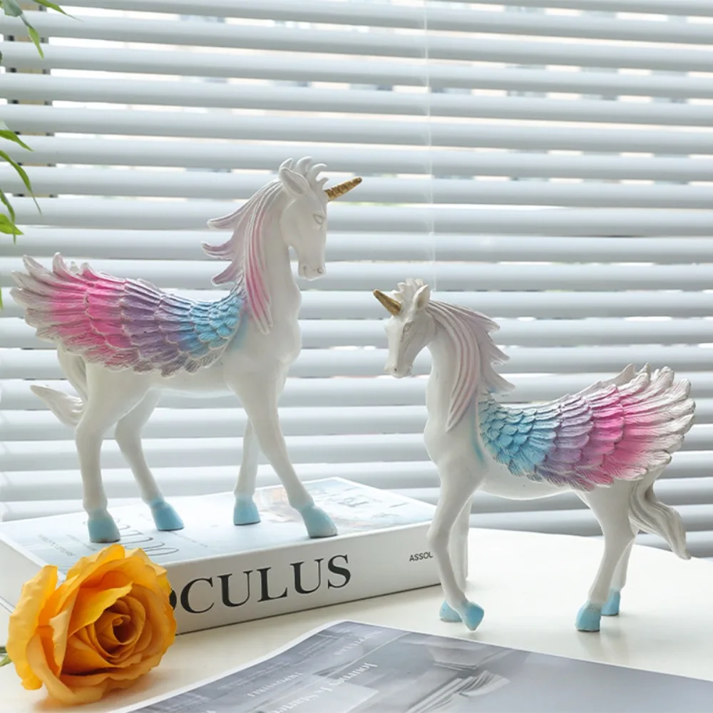 

Nordic Resin Rainbow Horse Sculpture Ornaments Living Room Bedroom Entrance Tabletop Animal Model Statue Crafts Birthday Gifts