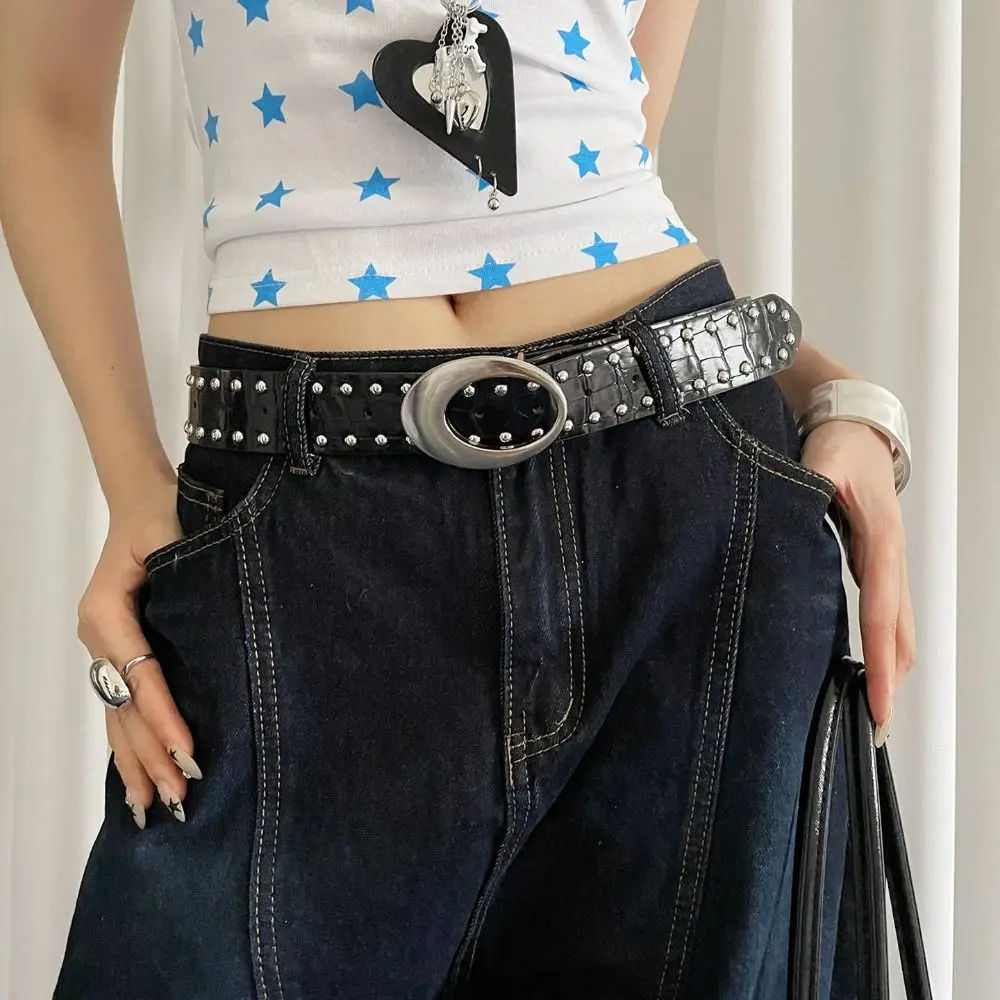 

Niche Vintage Women's Rivet Belt Y2k Black White Red Leather Waist Belt Punk Gothic Dress Jeans Belt Streetwear