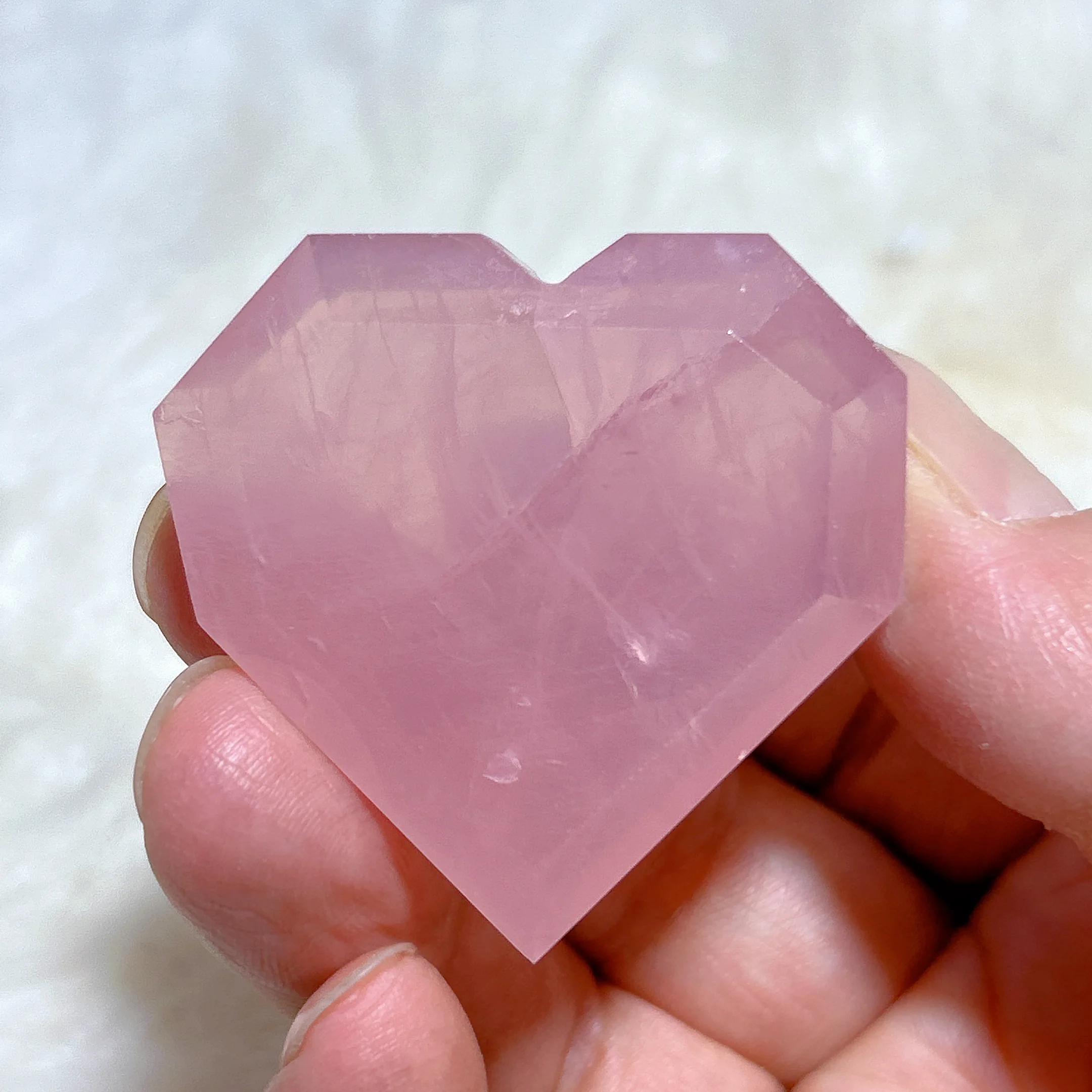 High Quality Natural Crystal Rose quartz Cut Faced Heart Healing Gemstones Mineral Ornament Room Decor Home Decoration Gift