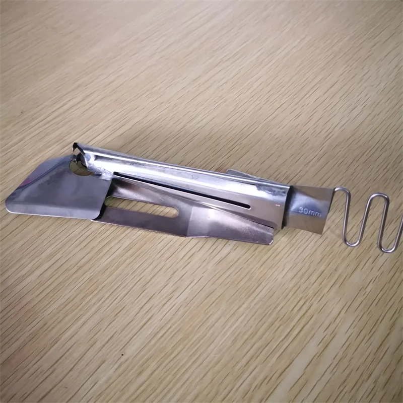 dayu Plug Cylinder Single Discount Three Needle Abd Five Line Flat Lock Machine Covering Machine Cutting Car Slide Sergin