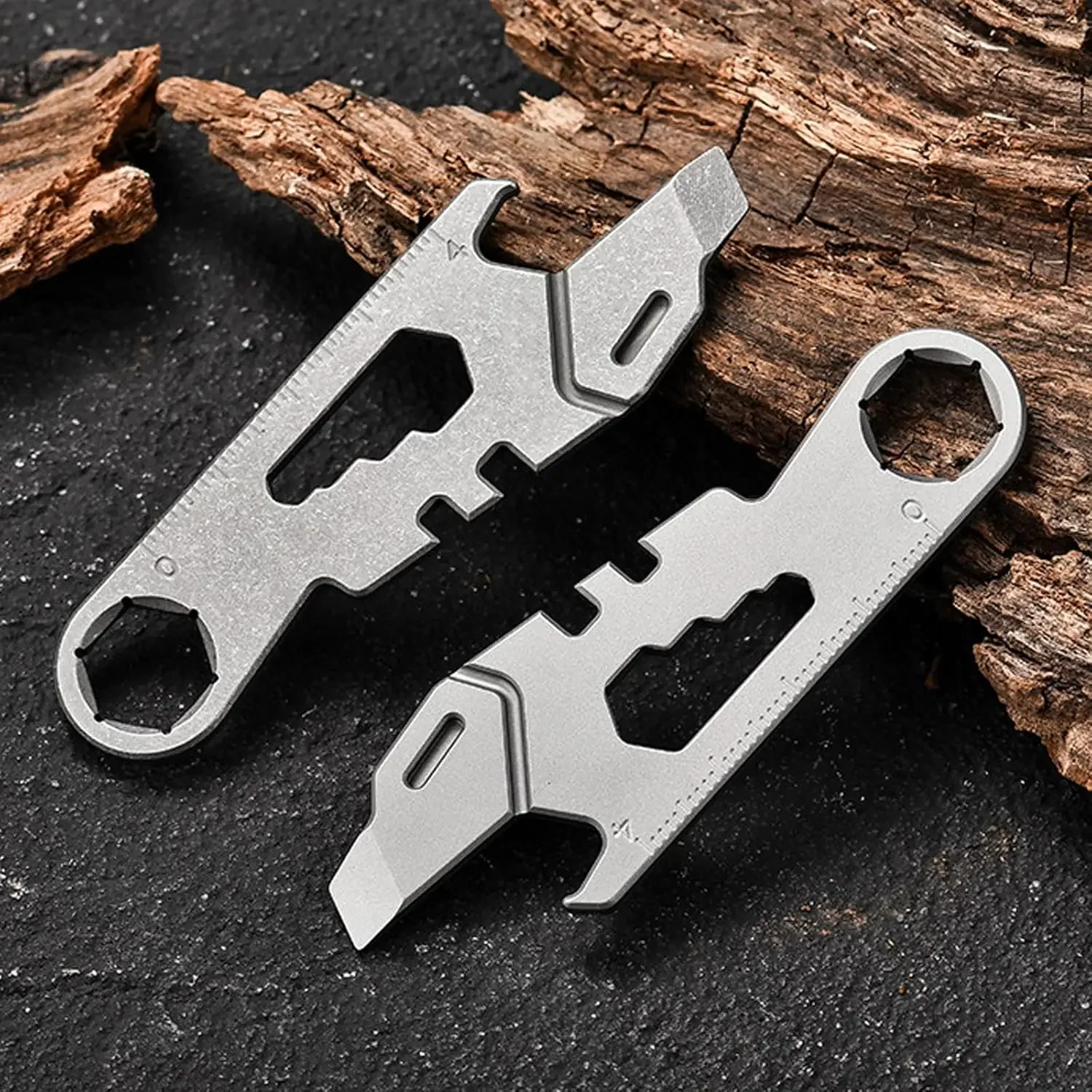 FEGVE Multitool Alloy Keychain Bottle Opener Keychain Clip Key Holder Clip Key Hook Outdoor Camping Buckle