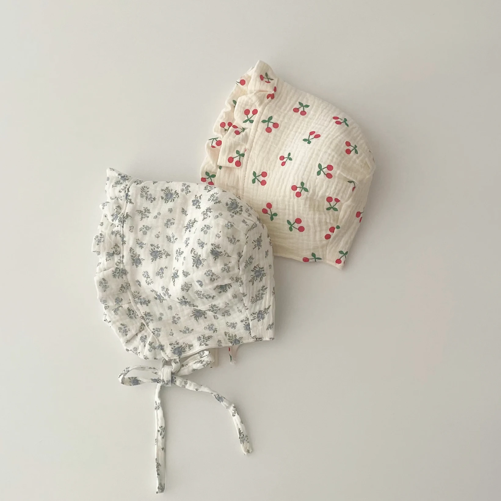 Baby Floral Bonnet Hat 0‑12M Newborn Girl Ruffle Tie‑Up Cap Soft Cotton Cherry Print Infant 38-44cm Princess Hats
