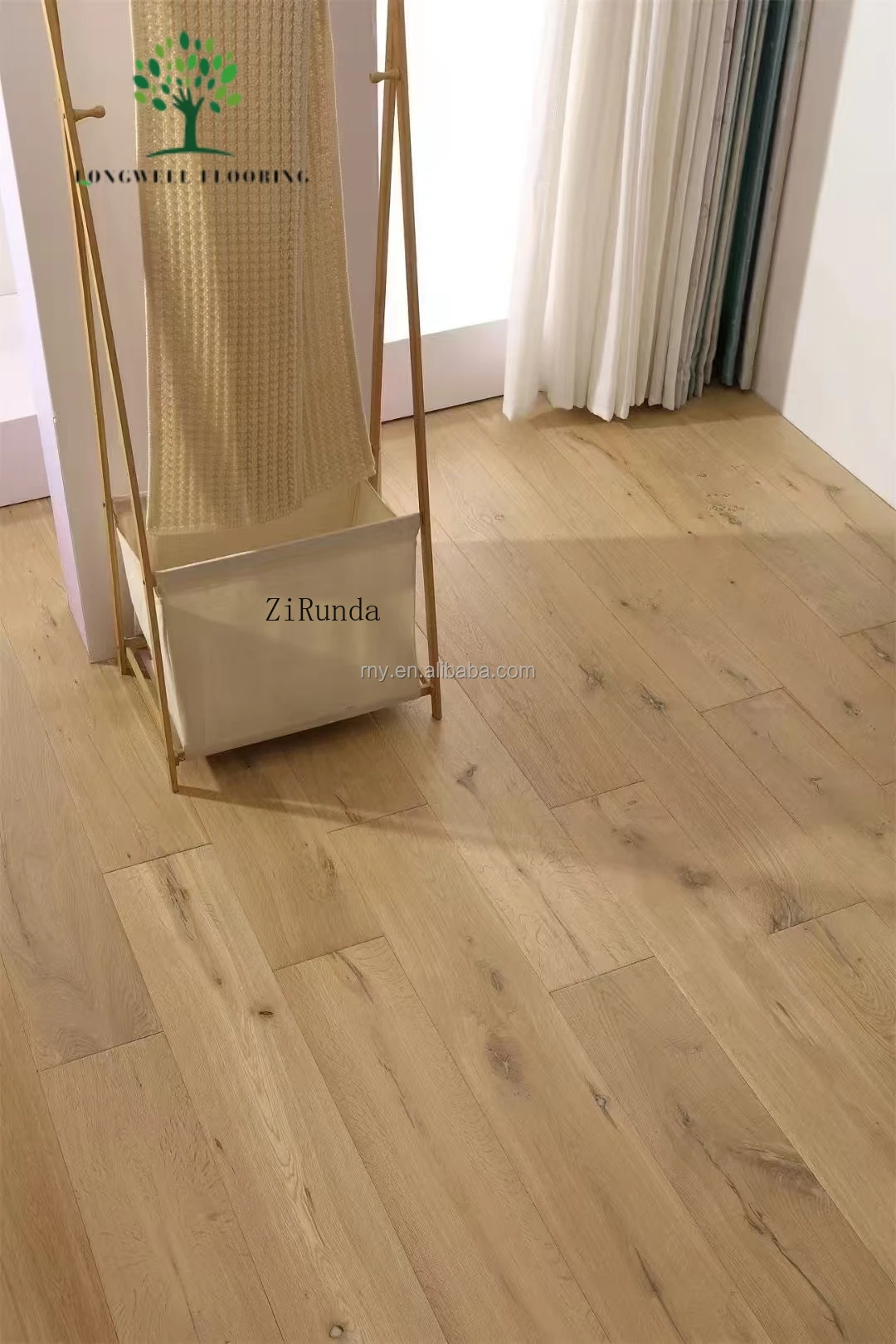 نسخة مخصصة من أرضيات البلوط الحديثة وألواح واسعة متعددة الطبقات ريفية