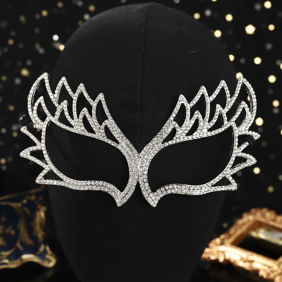 

Luxury Silver Fox Mask Halloween Alloy Baroque Rhinestone Eye Mask For Women Masquerade Party Jewelry Accessories