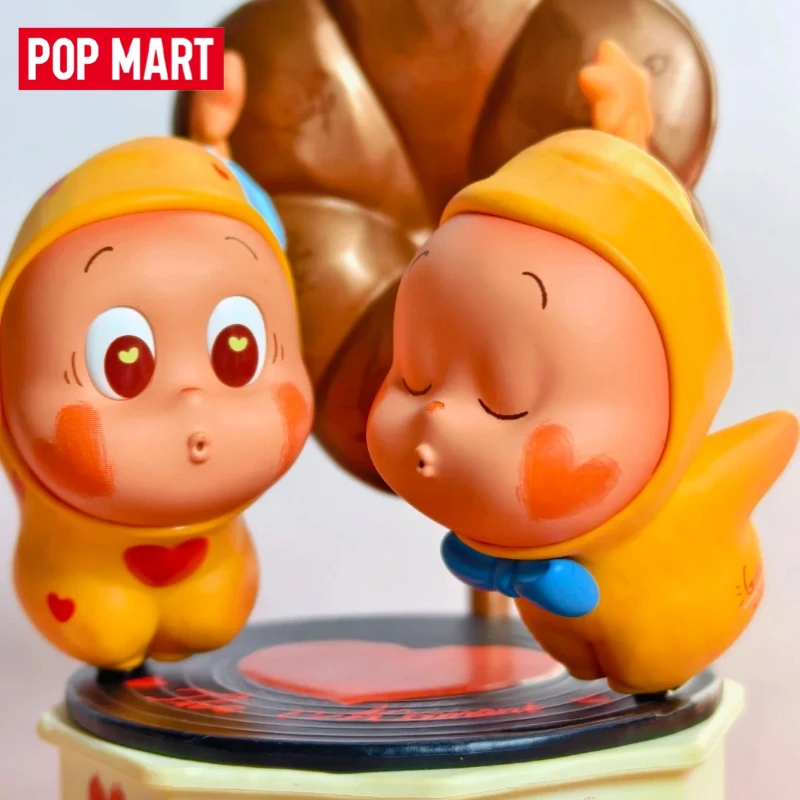 

Genuine POP MART Twinkle Twinkle The Moment Series Figure Blind Box Anime Action Figure Figurines Surprise Gift