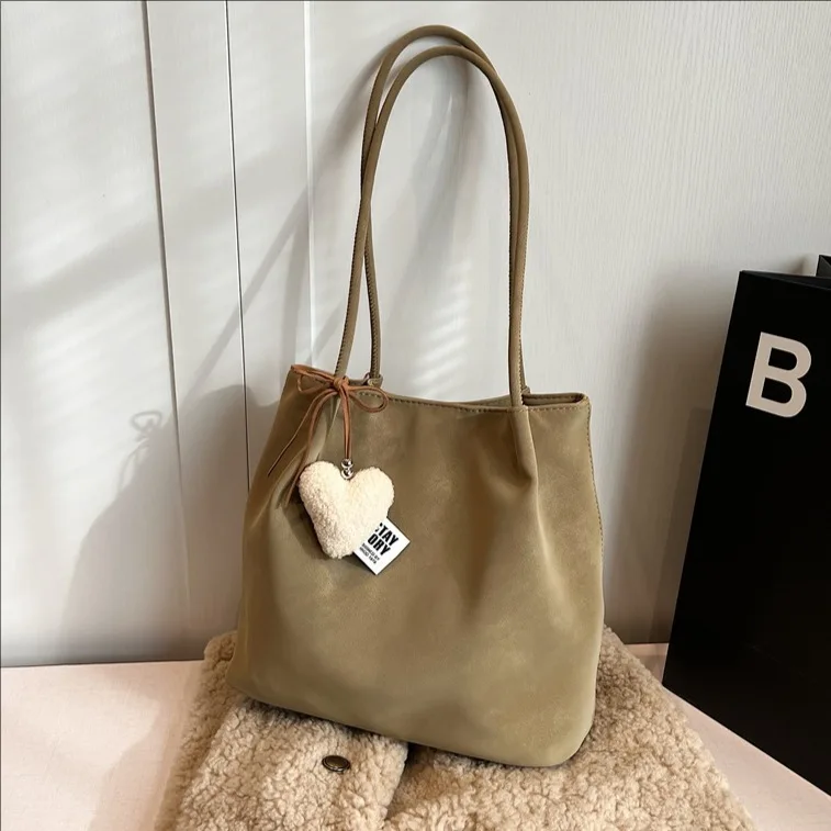 

2025 New Large Capacity Vintage Suede Crossbody Bag for Women Simple Korean Style Luxury Tote Designer Sand Bucket Bag Universal