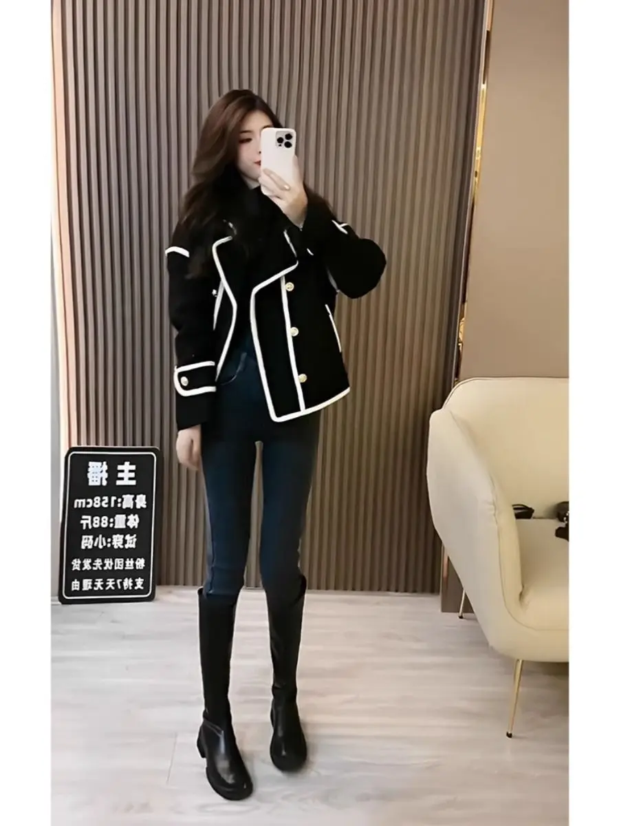 أسود طويل الأكمام الصغيرة عبق نمط صوف الضأن معطف سميك المرأة الخريف الشتاء 2025 جديد مزدوجة الصدر قصيرة نمط قطنية عالية الجودة #5
