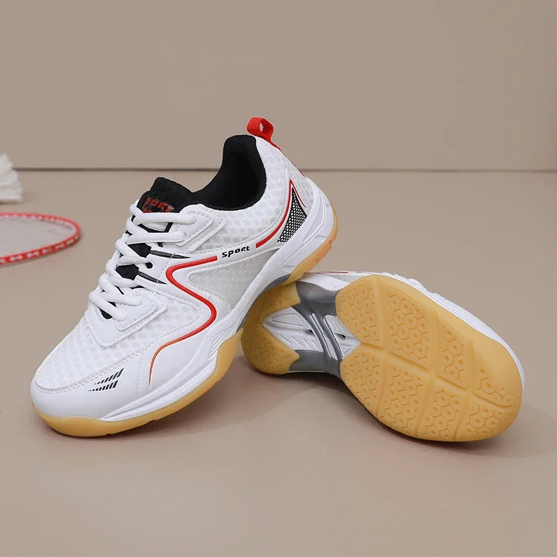 Scarpe sportive da pallavolo in mesh unisex Scarpe da ginnastica da ping pong da uomo traspiranti di grandi dimensioni 45 46 Scarpe da badminton da tennis da donna C9008