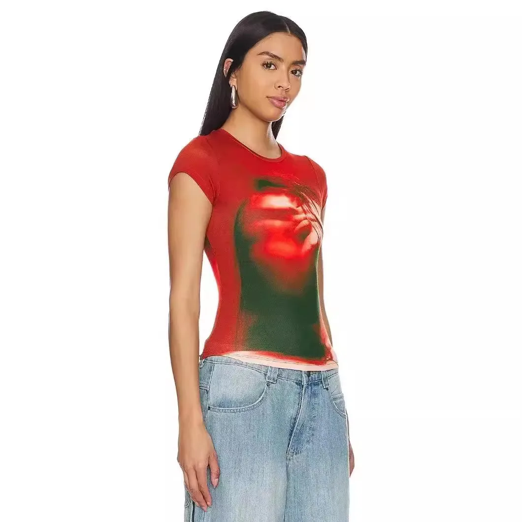 

Jaded London Abstract Flame Lip Print Portrait Holiday Red Sweetheart Spicy Girl Slim Fit ort Sve Футболка круглая Ne Pol...