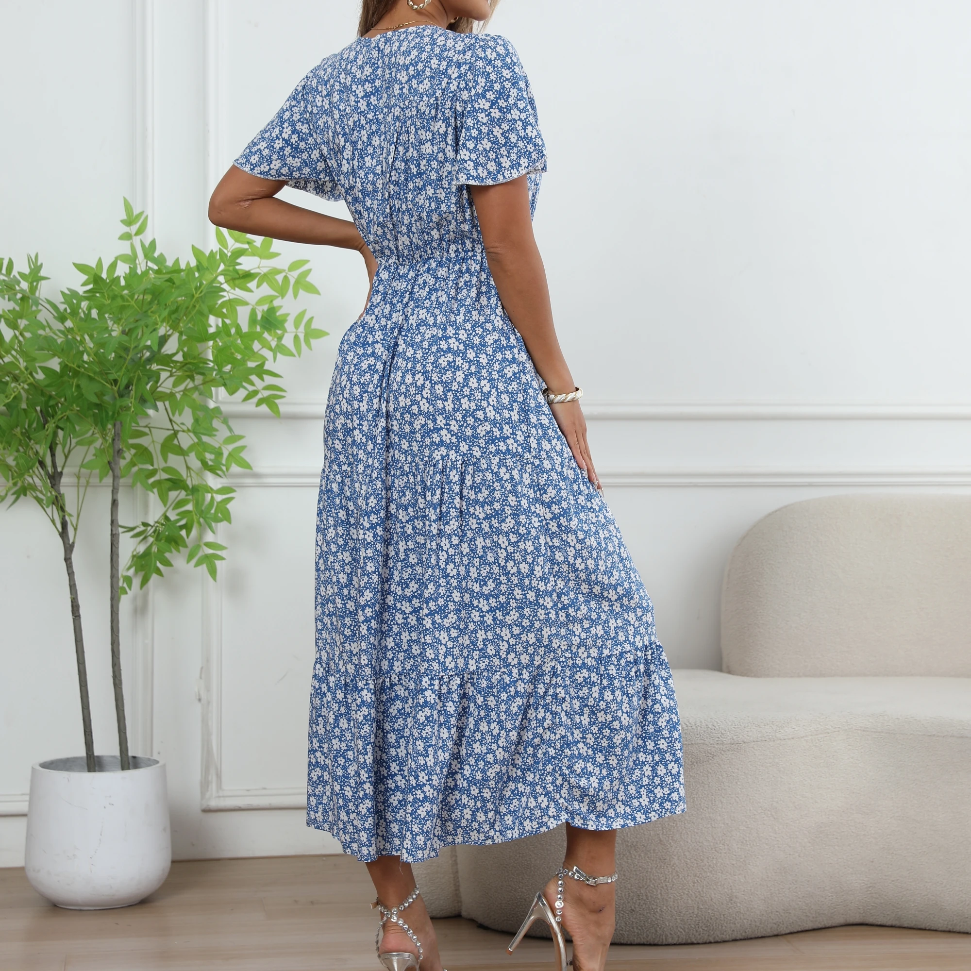 عارضة أزياء صغيرة الأزهار الصيف نمط طويل ركاب الأزهار تنورة فستان المرأة