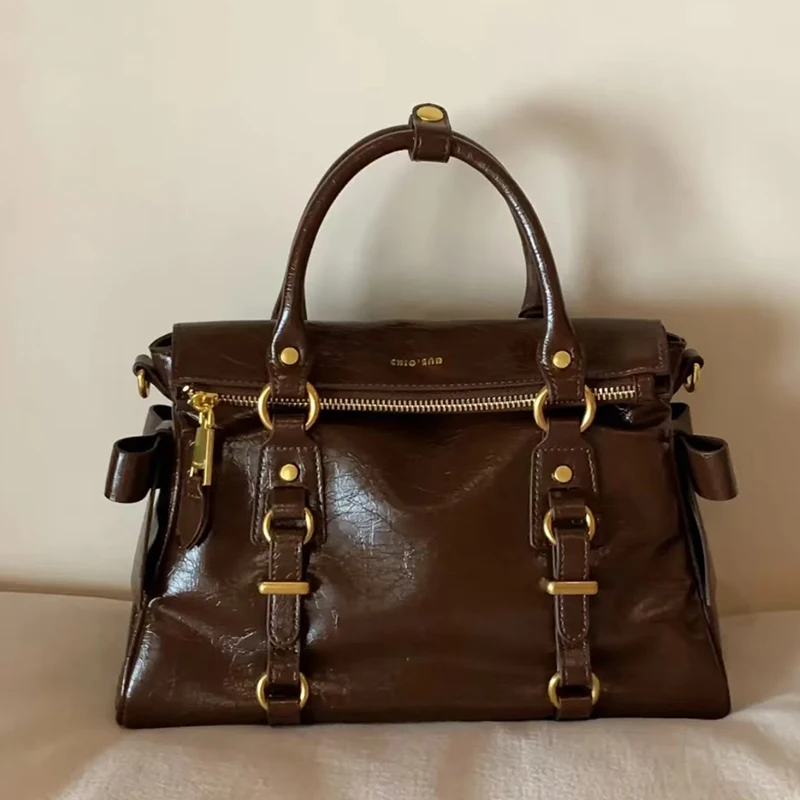 

Brand Women's Large Capacity Handbag Korean Fashion Shoulder Crossbody Bag High Quality Leisure Commute Tote Bag Golden Hardware