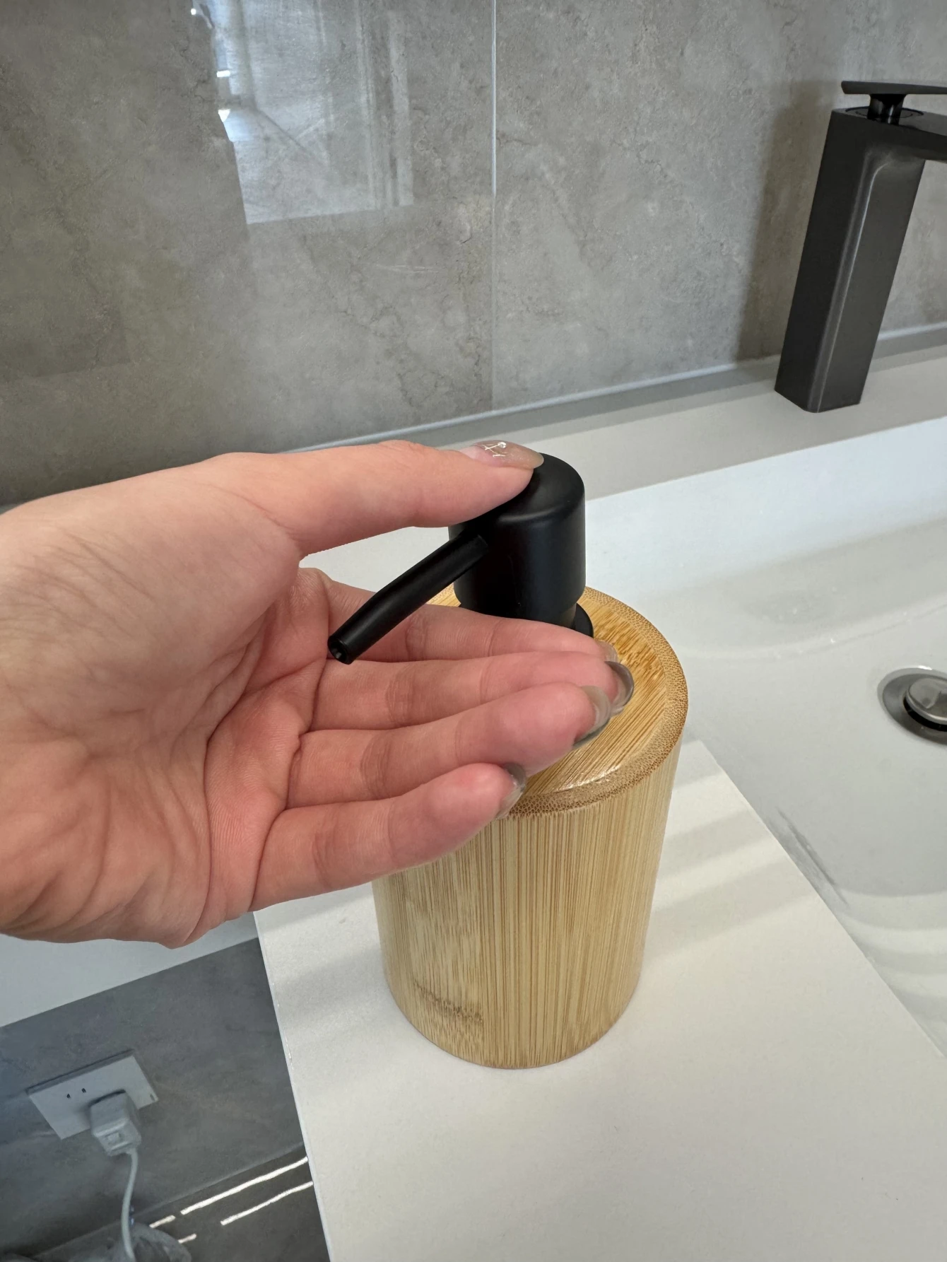 Thumbnail 4 - #28 Best Bathroom Accessory Sets to Buy In 2026