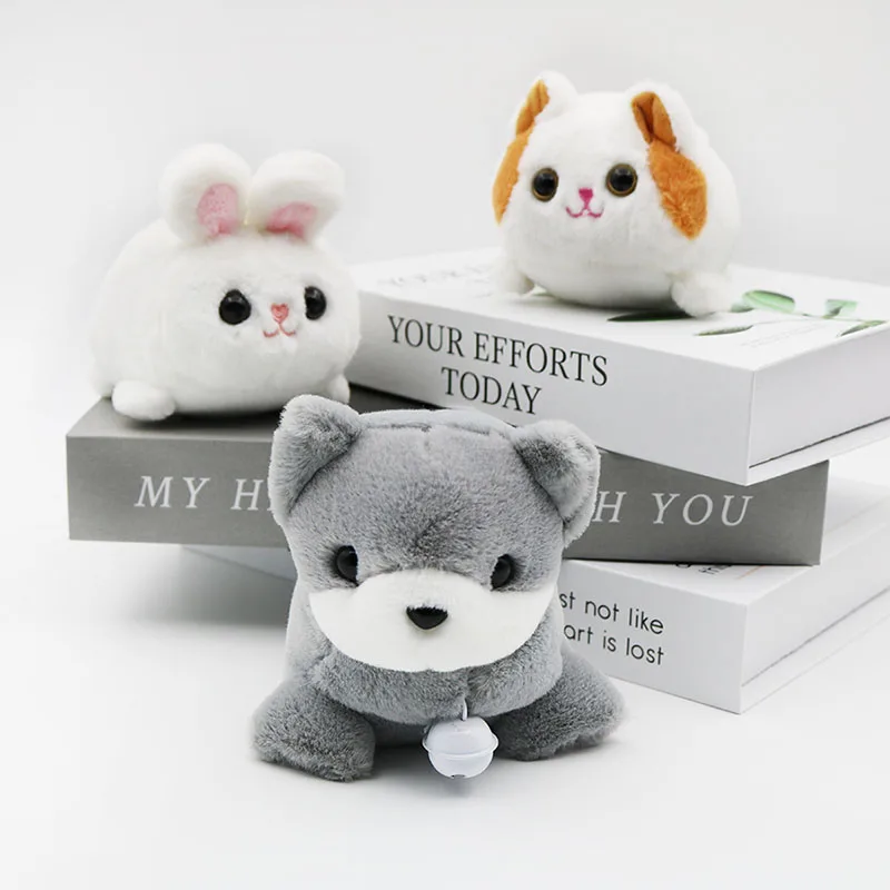 Giocattolo per gatti in peluche da 3.9 pollici con una coda che agita, azionato da una corda, adatto come giocattolo per animali domestici e un regalo di compleanno per i bambini