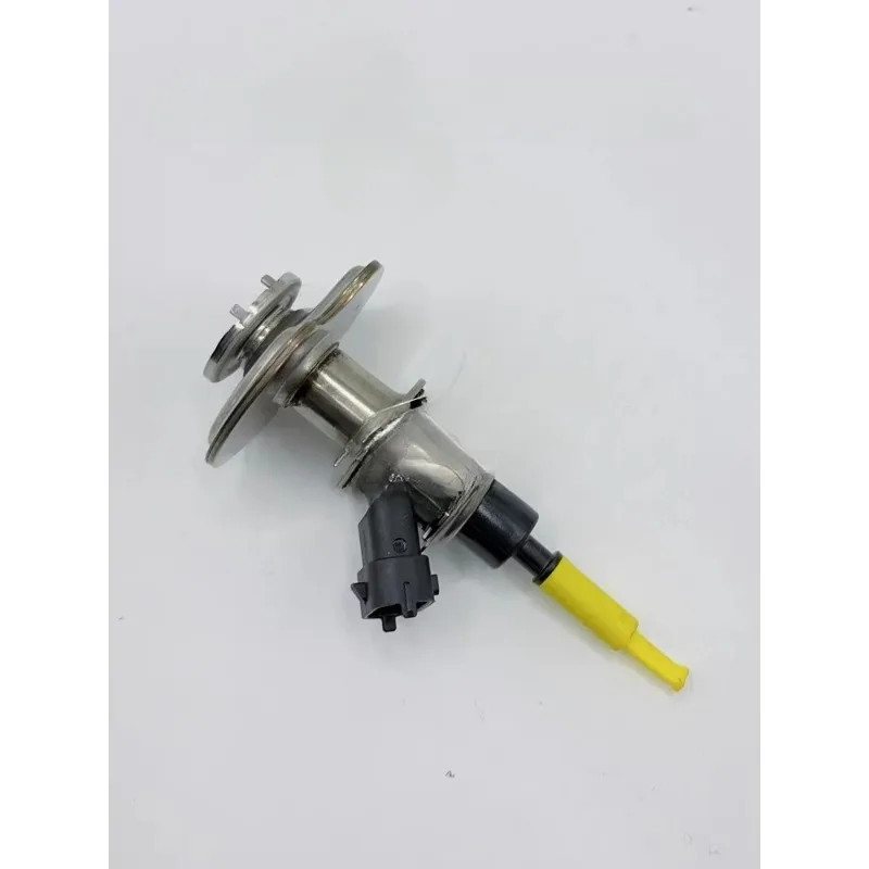 

National 6 Urea Tank Nozzle for SAIC MAXUS V80G10g20