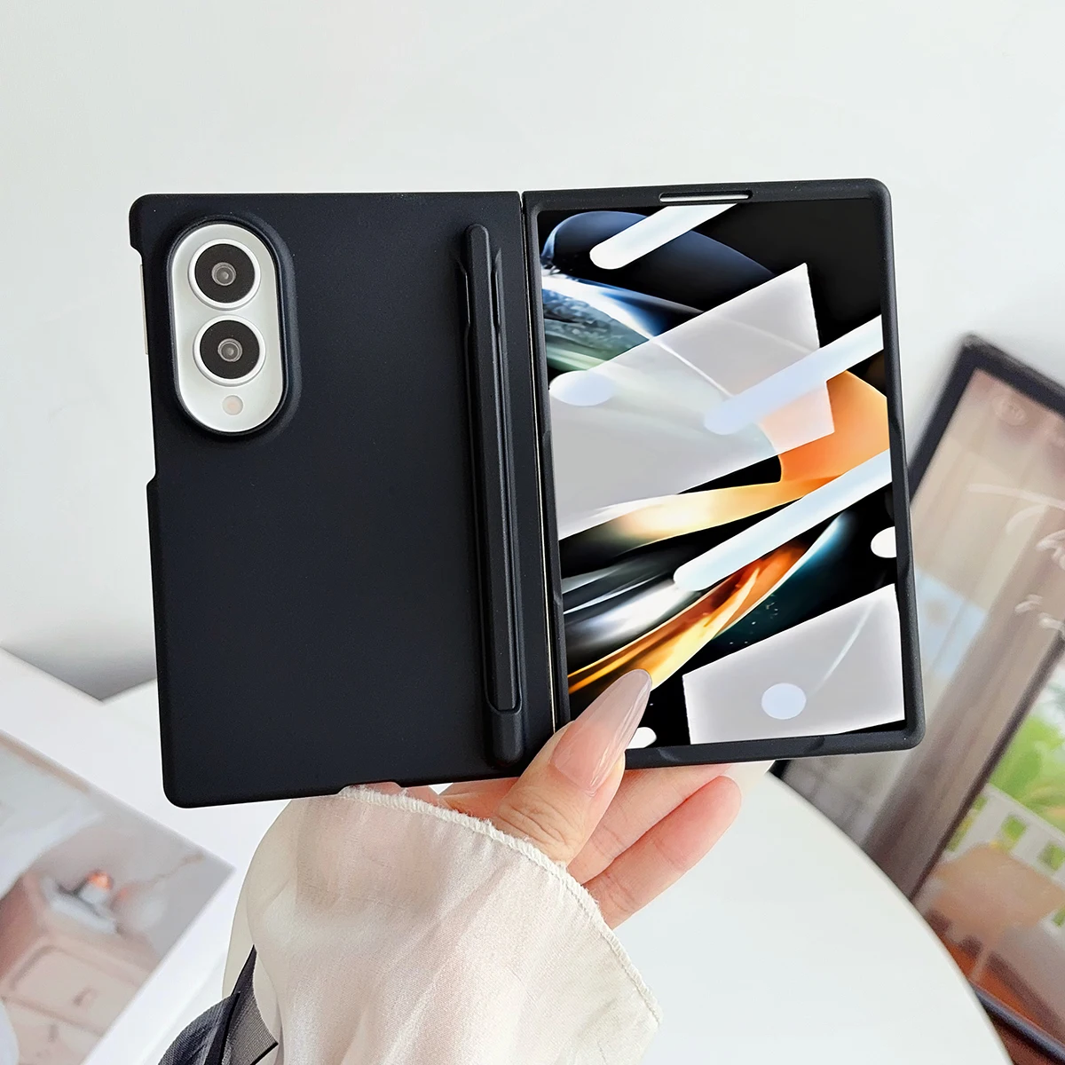 Etui o przyjemnym w dotyku wykończeniu do Samsung Galaxy Z Fold 8, szerokie etui ochronne z przednią folią, miejscem na rysik, tylna osłona na telefon komórkowy. — zdjęcie produktu 2