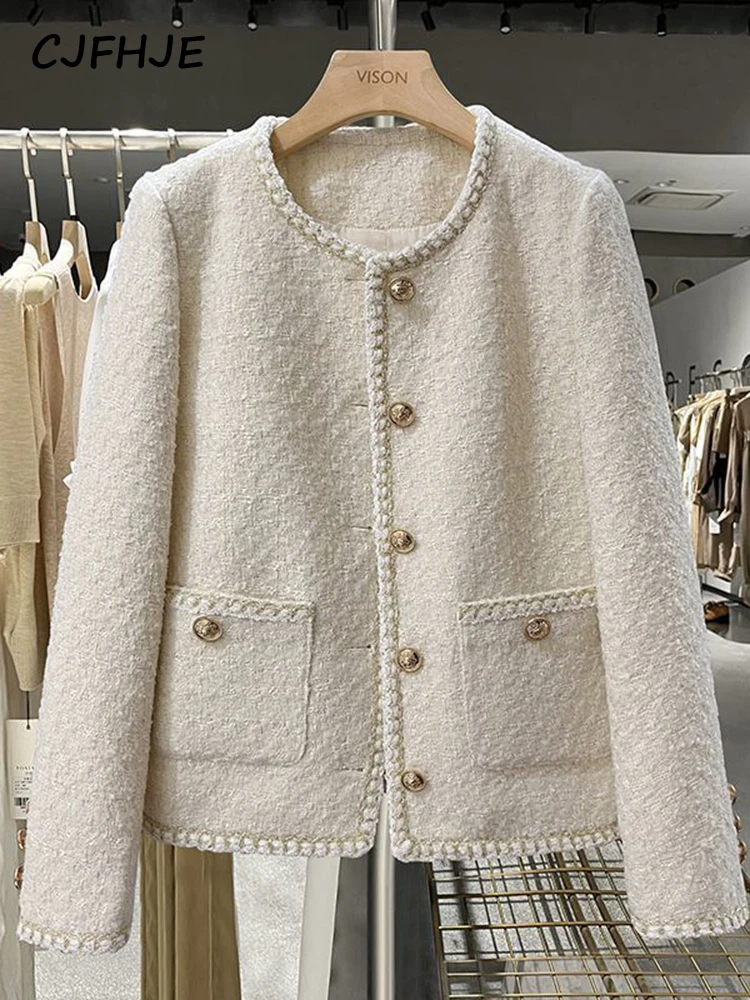 

CJFHJE Elegant Spring Autumn Round Neck Woolen Coats Women Korean Fashion Office Lady Coats Beige Chic Button Short Tweed Jacket