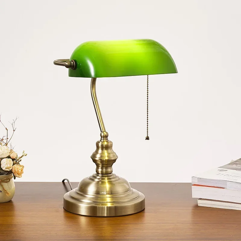 American Style Old Shanghai Retro Old Green Republic of China Glass Cover Lamp Office Desk Lamp Antique Decorative Desk Lamp