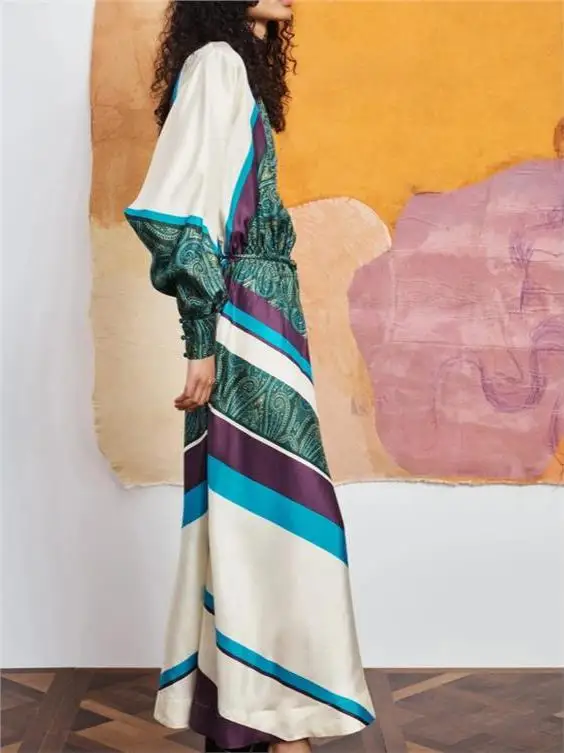 Summer 2026 Women's Slim Fit Silk Satin Print Long Sleeve High Collar Street Style Dress Cleanfit A-Line Skirt Soft Fabric view 2