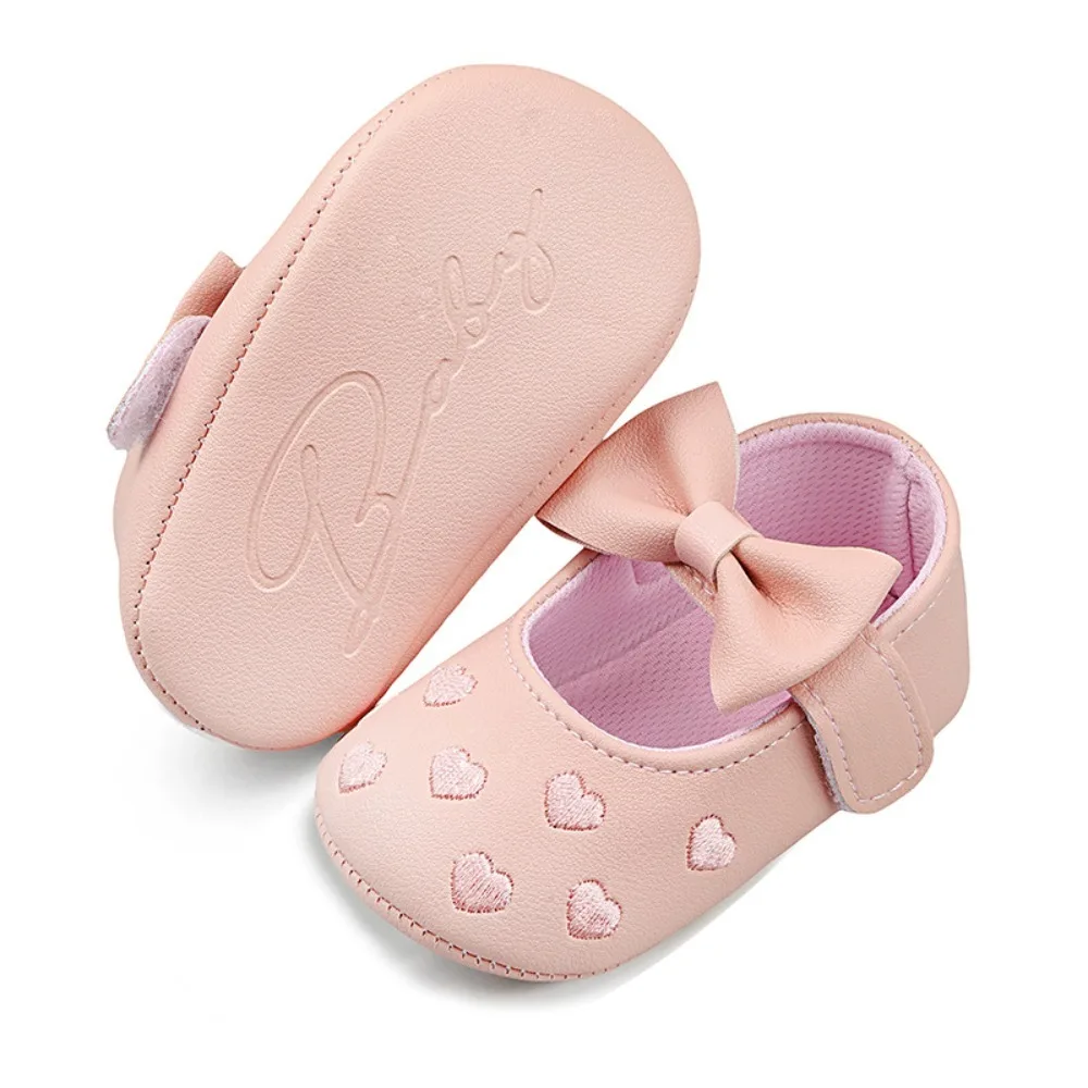 

Cute Synthetic Leather Baby Shoes Soft Soled Non-slip Toddler Girls Shoes Love Bow Fringe First Walkers Crib Shoes Girls
