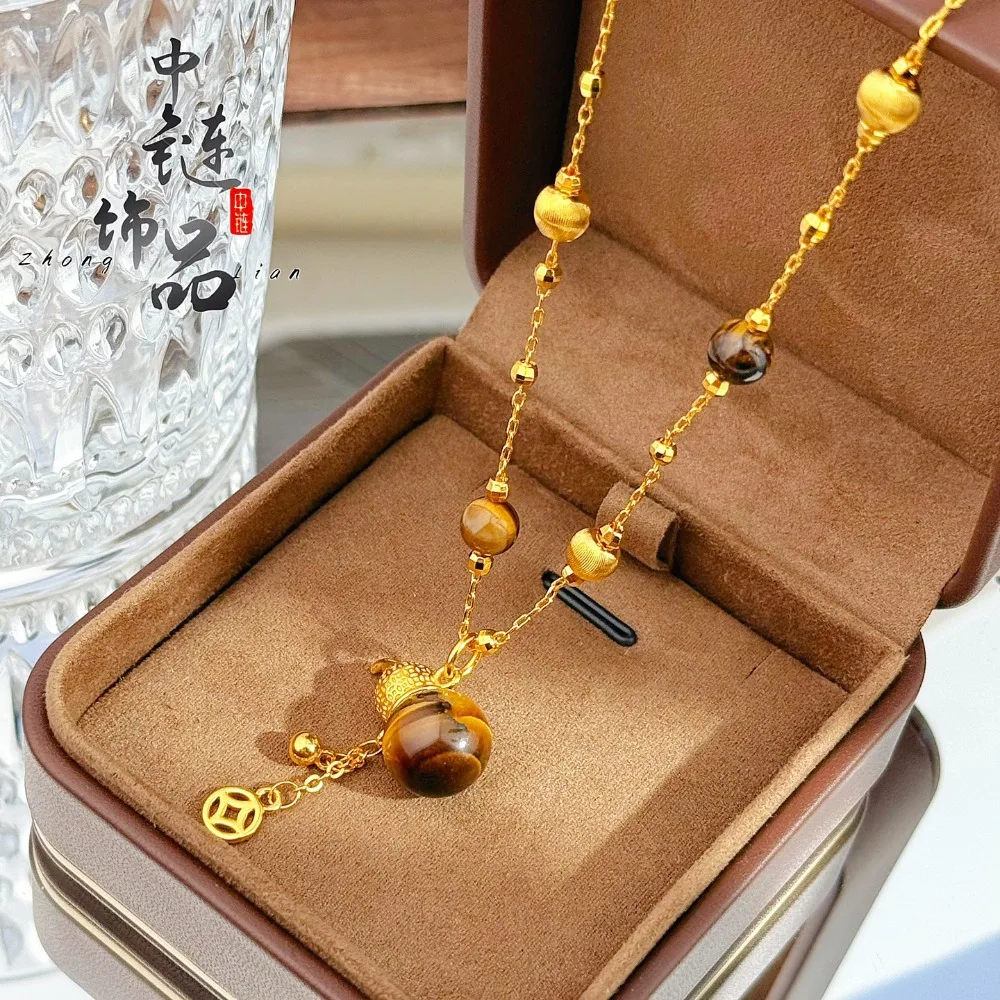 Light luxury vitage niche high sense Maillard tiger eye stone cat eye gourd necklace 9999gold