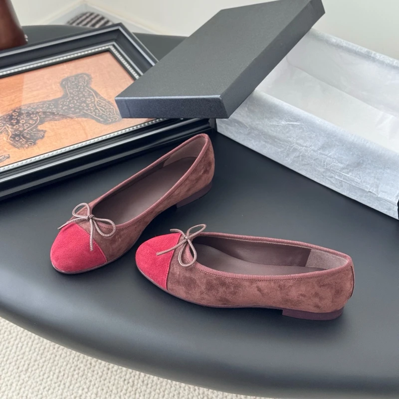 أحذية نسائية كاجوال جديدة للخريف: أحذية مسطحة من جلد الغزال مع فيونكة، أحذية فردية مريحة بفتحة ضحلة