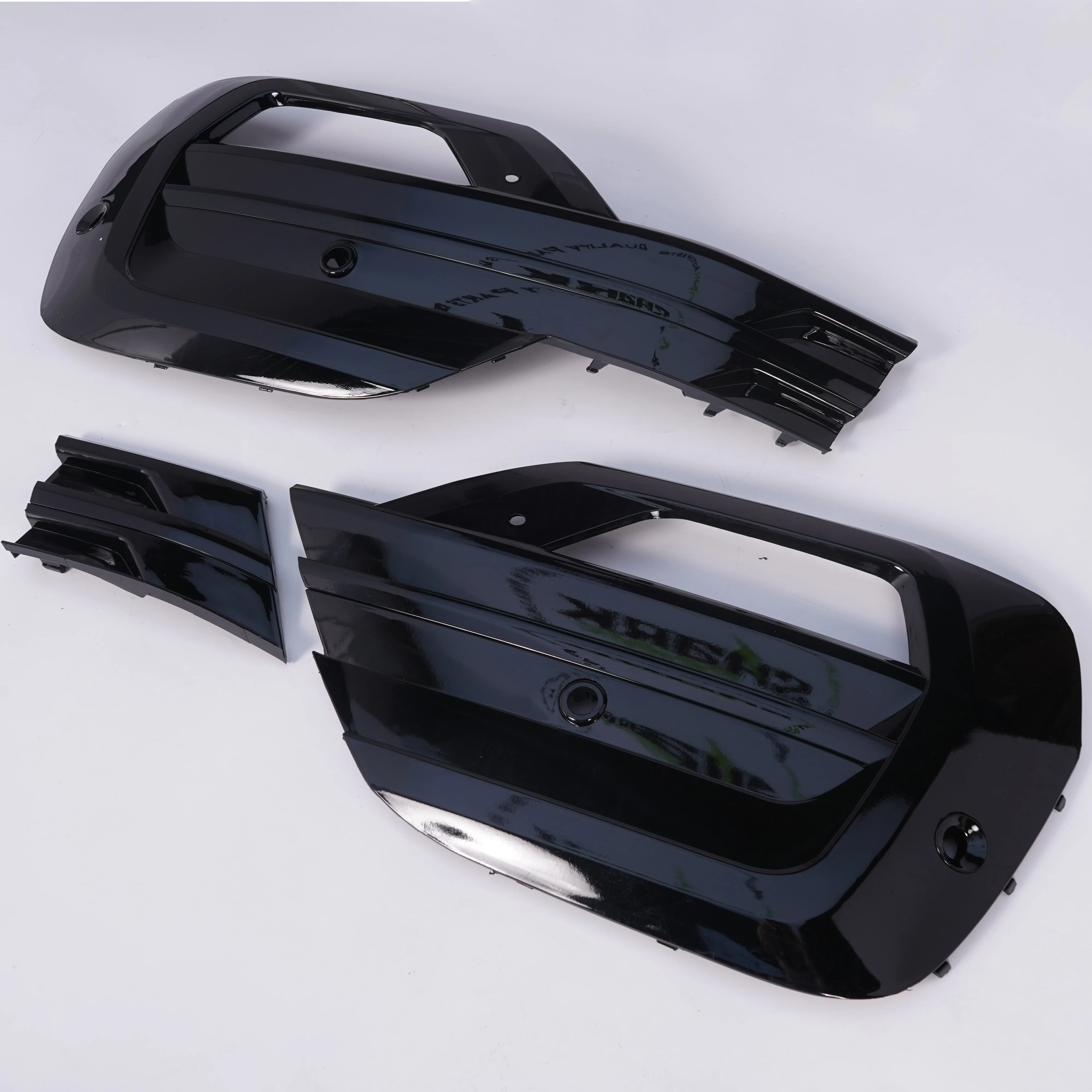 Fog Light Lamp Cover Set For VW T6.1 Transporter 2019 Onwards Gloss Black