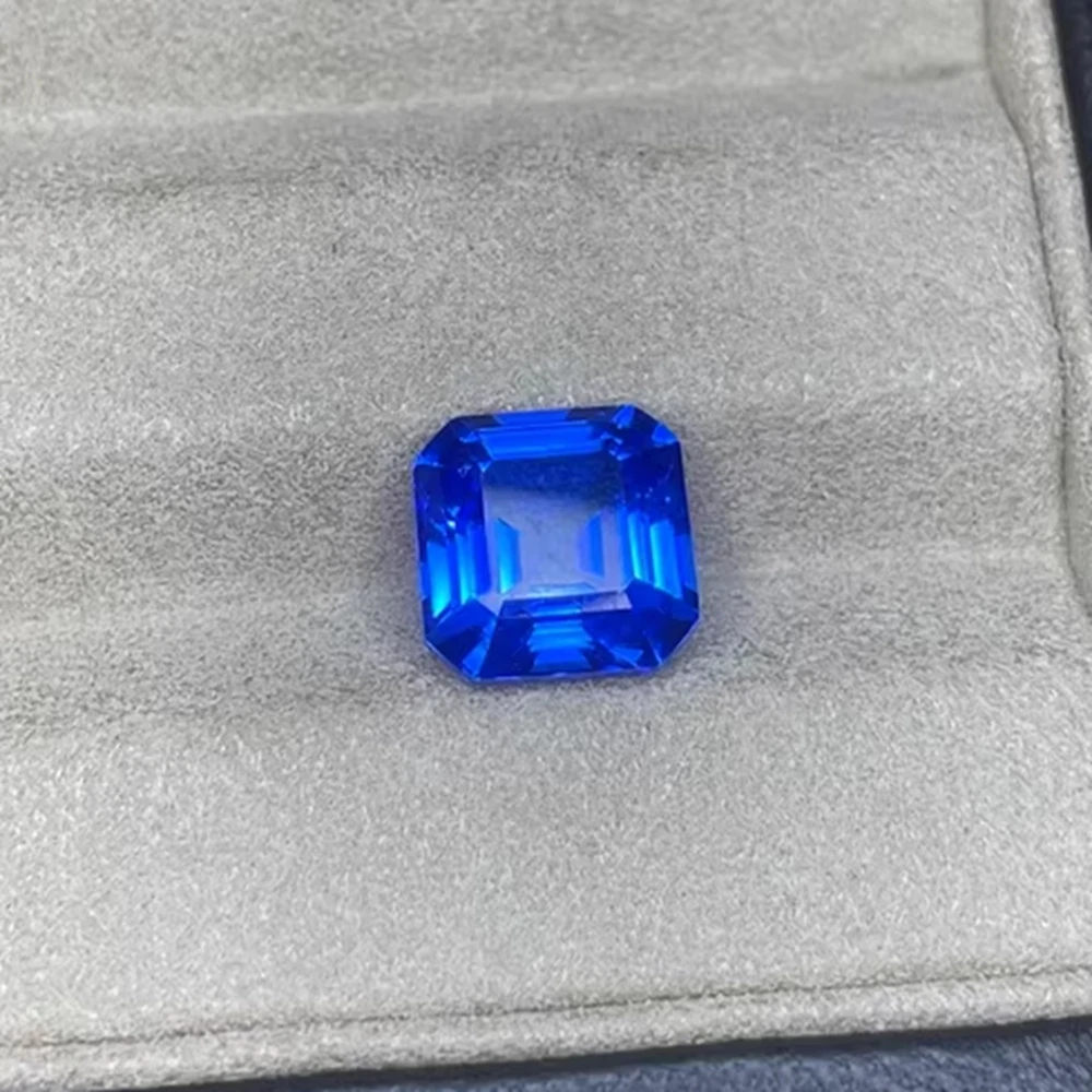 

Лабораторная выращенная 10 мм шпинель в кобальтово-синем цвете Asscher Cut