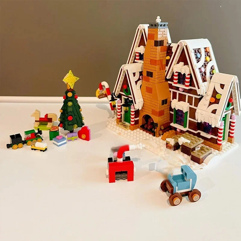 Santa Claus Christmas Gingerbread House Scenery With Light Building Blocks Bricks MOC 10267 Winter Village Kid Assembly Toy Gift