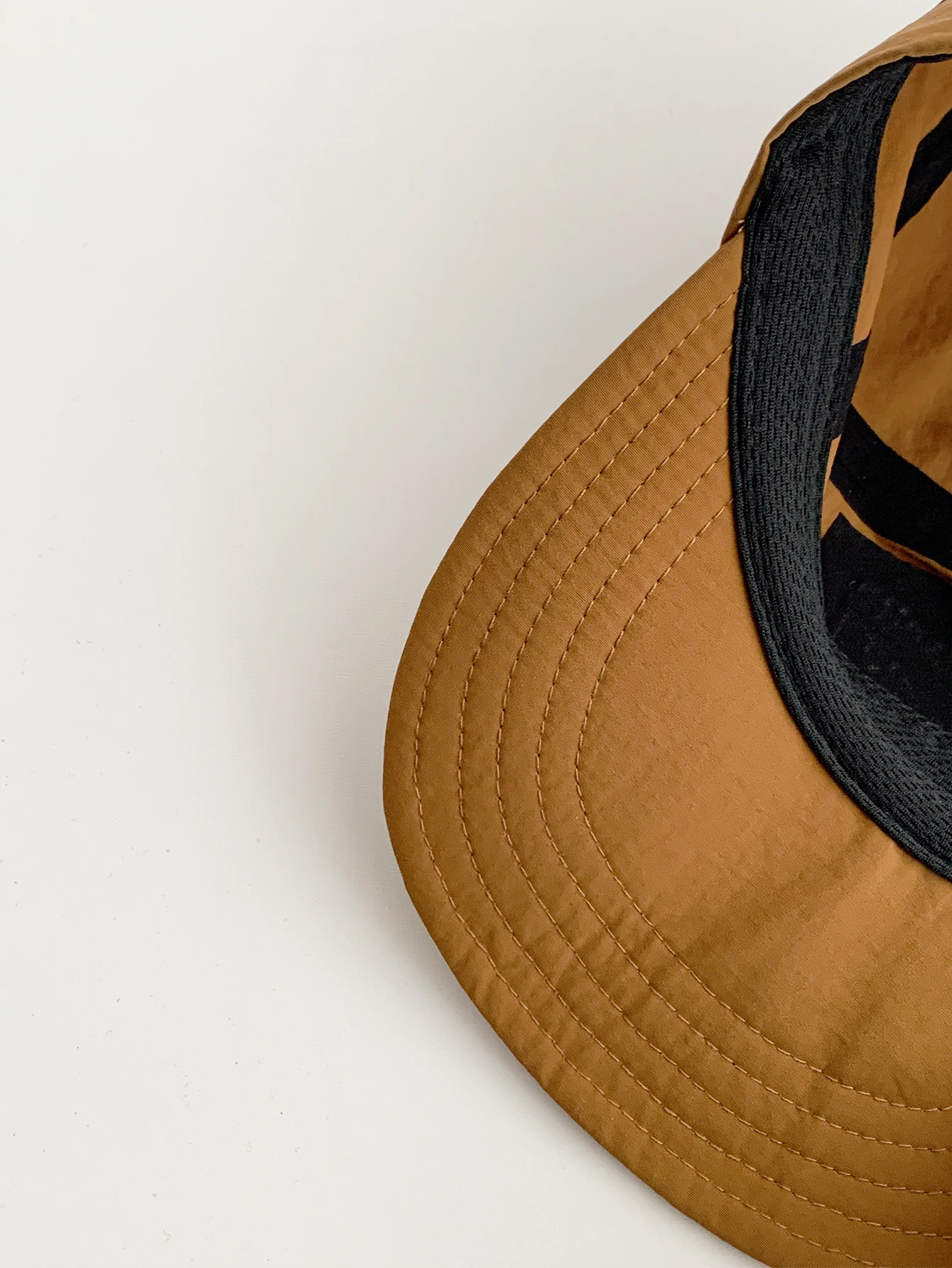 قبعة هيب هوب عصرية من Street Hip-Hop بلغت ذروتها بنفس النمط للرجال والنساء متعددة الاستخدامات