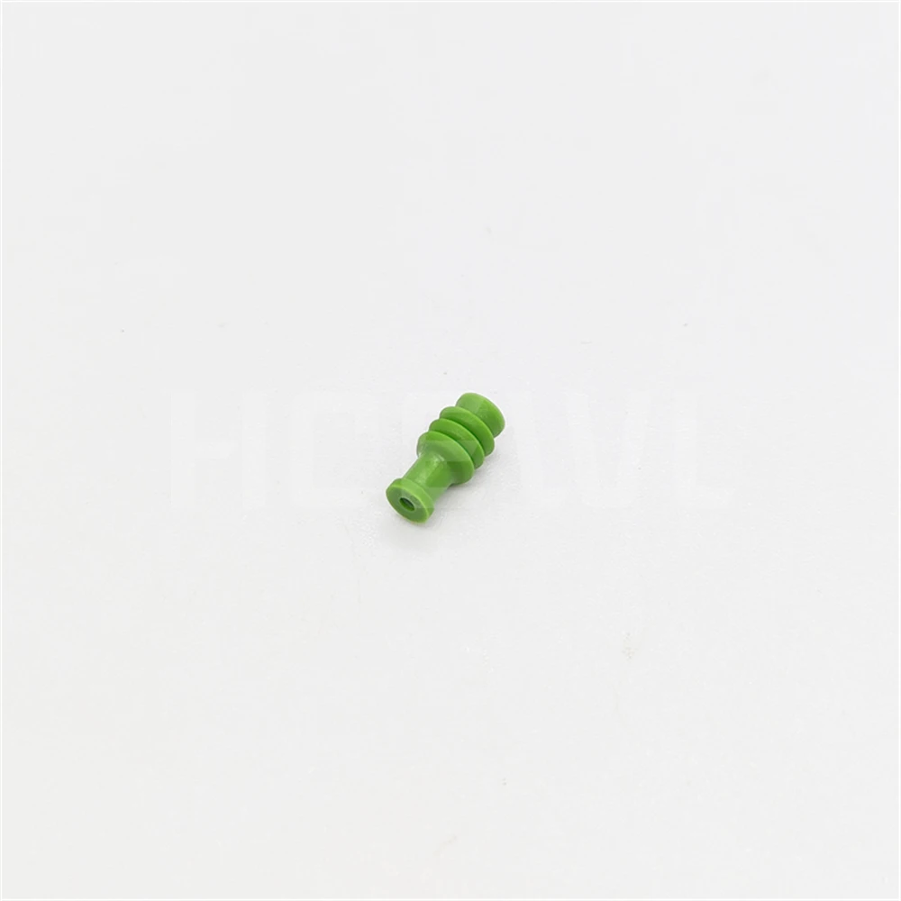 

New original high-quality 967067-1 automotive component connector plug