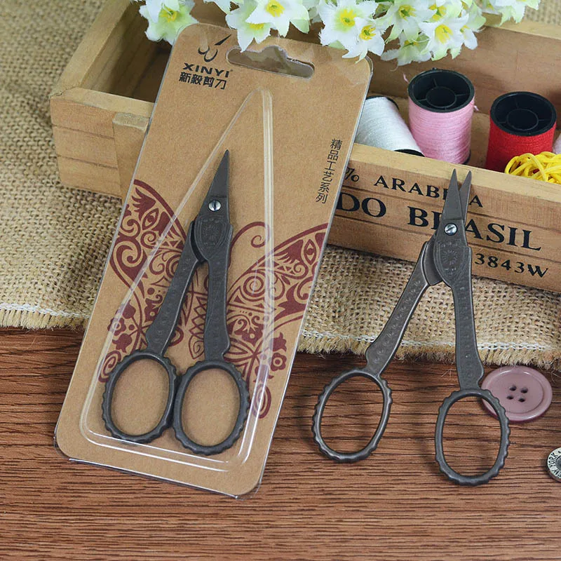 Hot Creative Vintage Retro Titanium Scissor Exquisite Handicrafts Short Mouth Scissors Home Accessories 1PC 9.9x4.6cm