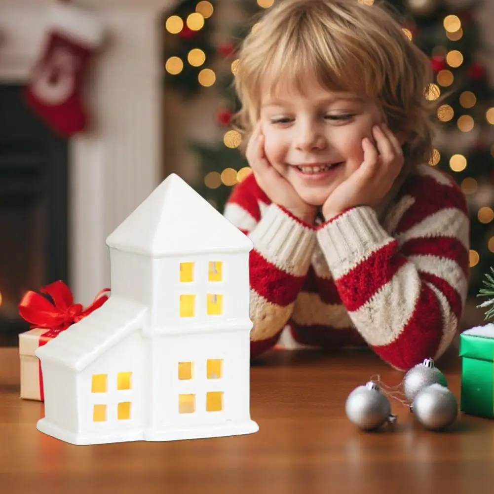 High-end Christmas Indoor Ornaments Village Lighted Ceramic Handmade Houses Xmas Holiday Farmhouse Rustic Decor For Home Table