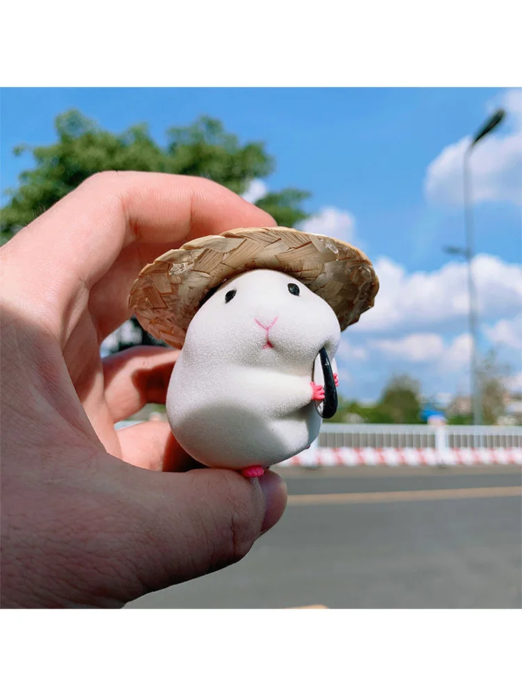 1pcs Super Cute Personalized Car Straw Hat Hamster Car Interior Decoration Window Edge Car Interior Decoration Center Console He